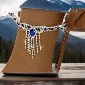 Fashionable sparkling tassels paired with blue rhinestone Ankle Bracelet
